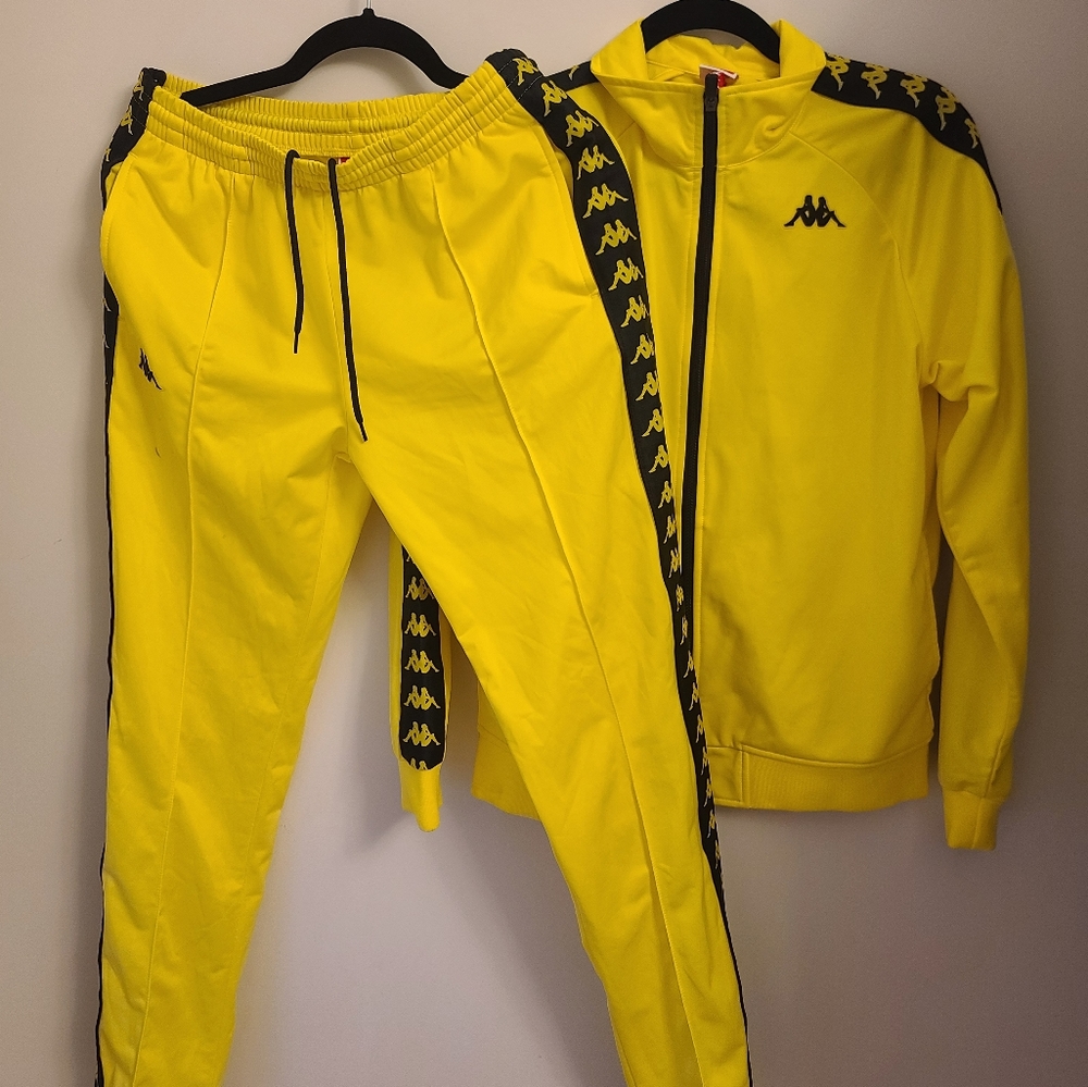 tracksuit